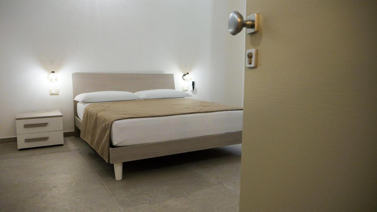 Perla Suite Mesagne Luaran gambar